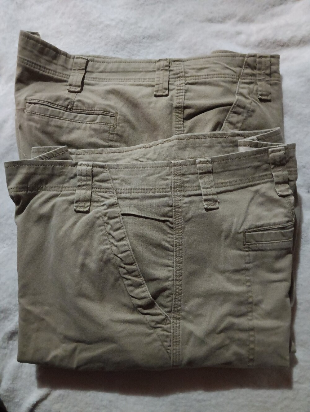 2 Pair Wrangler Relaxed Fit Cargo Pants 40 X 30